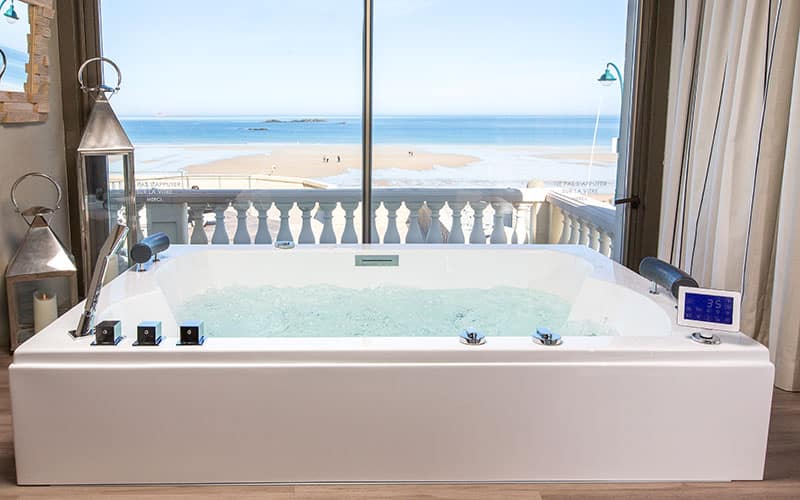 spa en duo vue mer saint malo