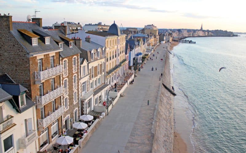 hotel st malo bord de mer